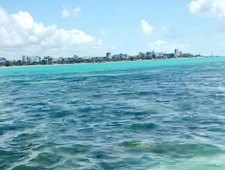 Maceió Na Beira Mar De Pajucara - Edificio Neo 2 - Apartamento Com 02 Quartos - Tem Varanda- Vista Lateral Do Mar - Avenida Doutor Antonio Gouveia 1081- Consumo Eletrico E Pago No Ckeck-Out 1Kwh E 1,35 Reias المظهر الخارجي الصورة
